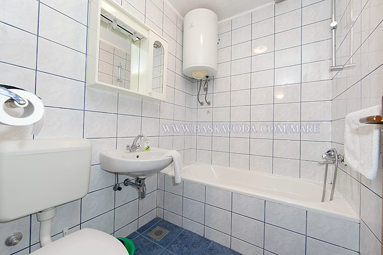 Apartments Mare, Baška Voda - bathroom