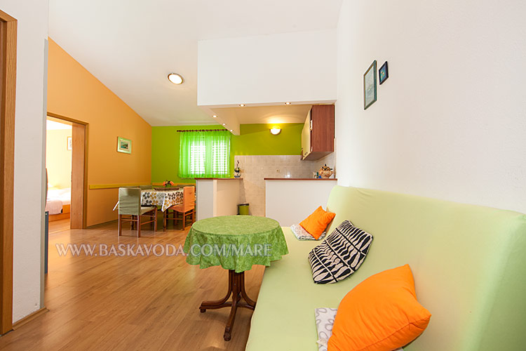 Apartments Mare, Baška Voda - living room